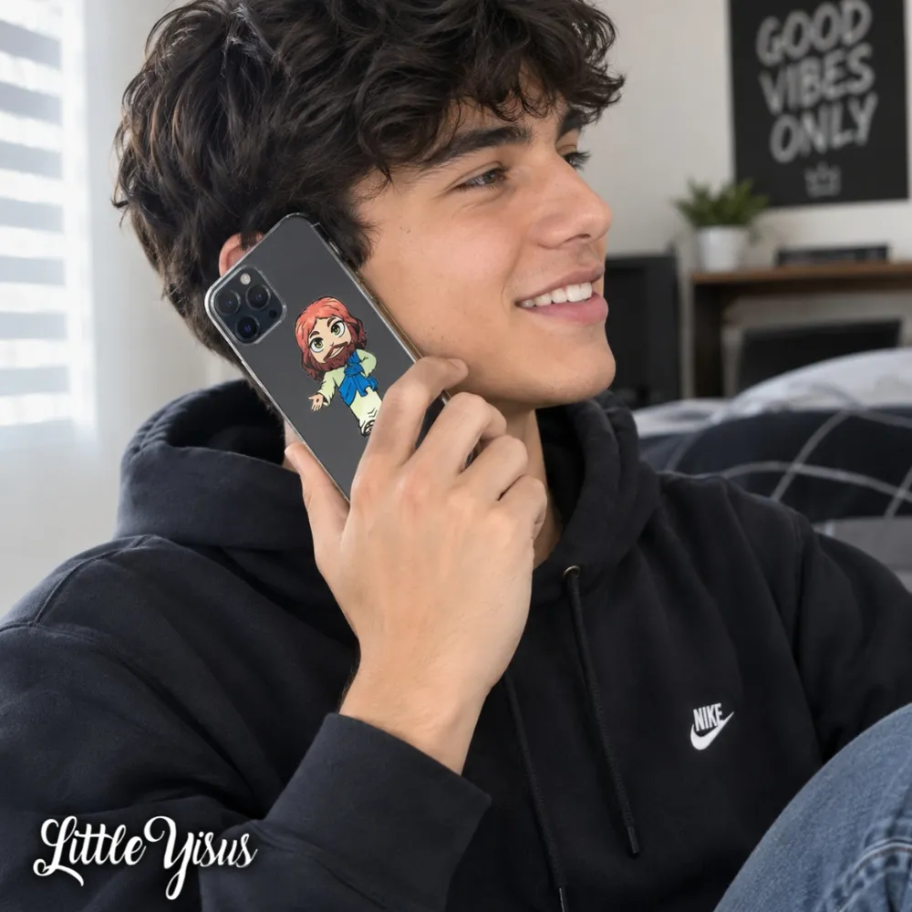 Joven con sticker de Little Yisus en su celular